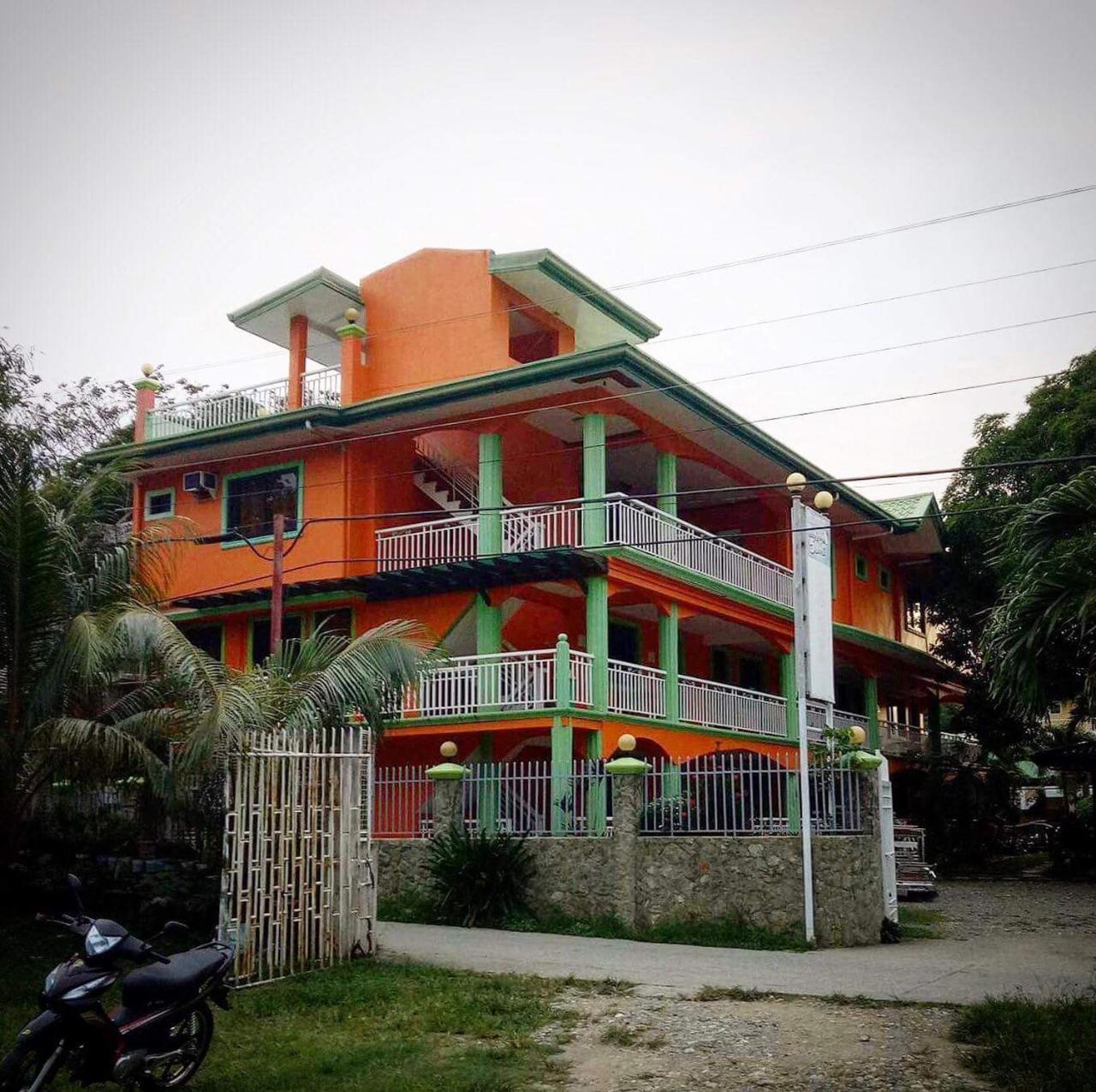 La Solana Suites And Resorts By Cocotel Puerto Galera Exteriör bild