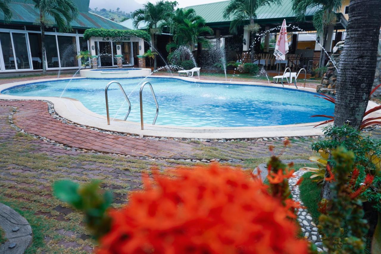 La Solana Suites And Resorts By Cocotel Puerto Galera Exteriör bild